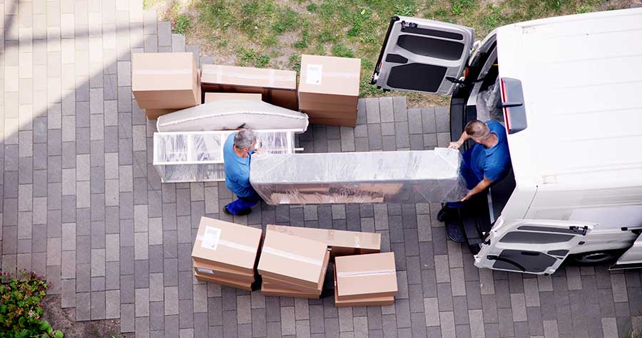 Local Movers vs. DIY: 4 Key Factors to Consider